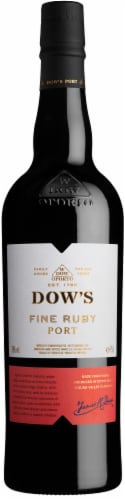 Dow's Fine Ruby Port Perspective: front