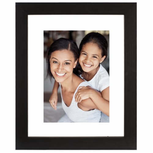 Malden Glass Gallery Float Frame - Black Perspective: front