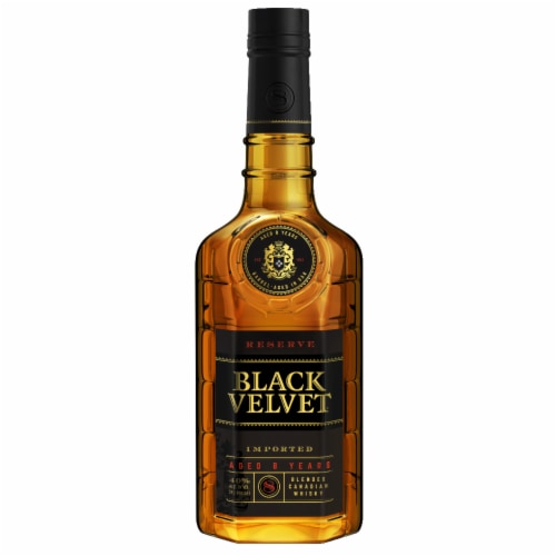 Black Velvet Reserve Canadian Whisky Perspective: front