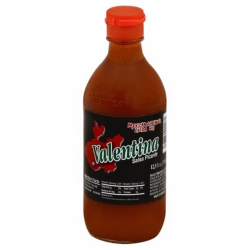 Valentina Extra Hot Mexican Hot Sauce Perspective: front