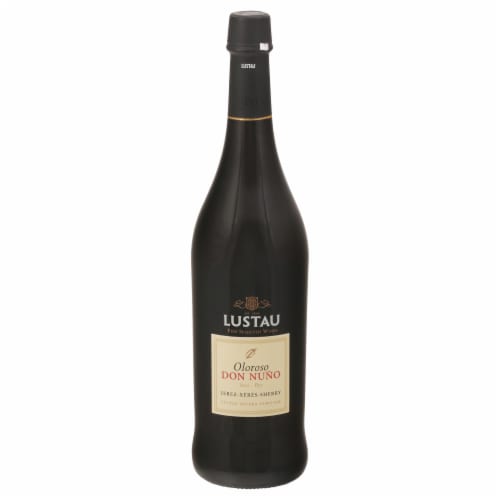 Lustau Oloroso Don Nuno Red Wine Perspective: front