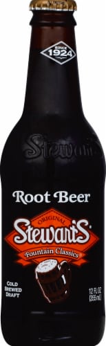 Stewart's® Cold Brewed Draft Root Beer Glass Bottle Perspective: front