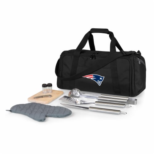 New England Patriots - BBQ Kit Grill Set & Cooler Perspective: front