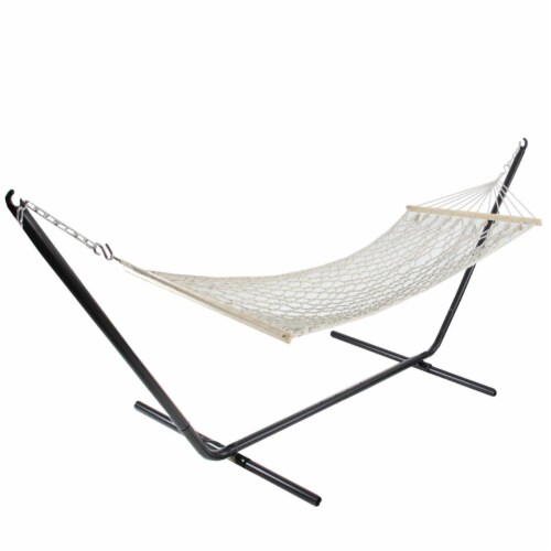 Northlight 32816579 31 x 78 in. Tan Netting Lattice Pattern Hammock with Wooden Bars Perspective: front