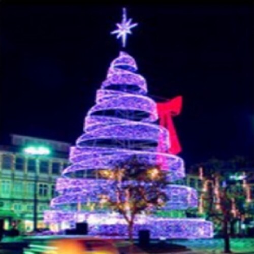 Pre lit spiral christmas tree deals