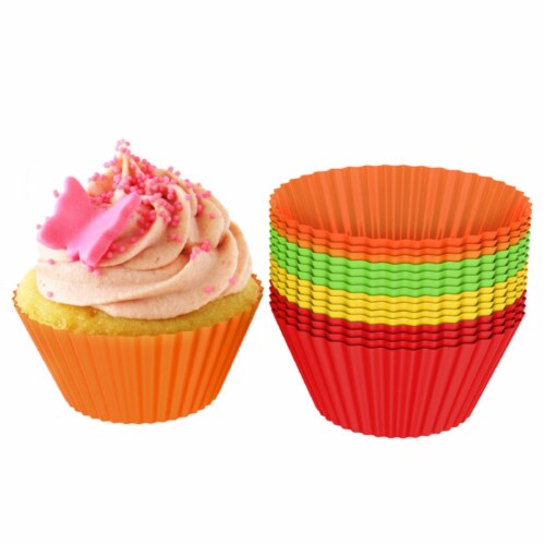 Chef Buddy 82-KIT1021 1.5 in. Silicone Baking Cups & Cupcake