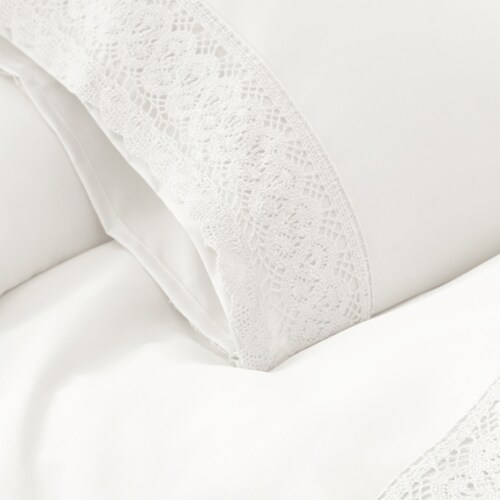 Udine 3 Piece Twin Size Sheet Set with Crochet Lace The Urban Port, White- Saltoro Sherpi Perspective: front