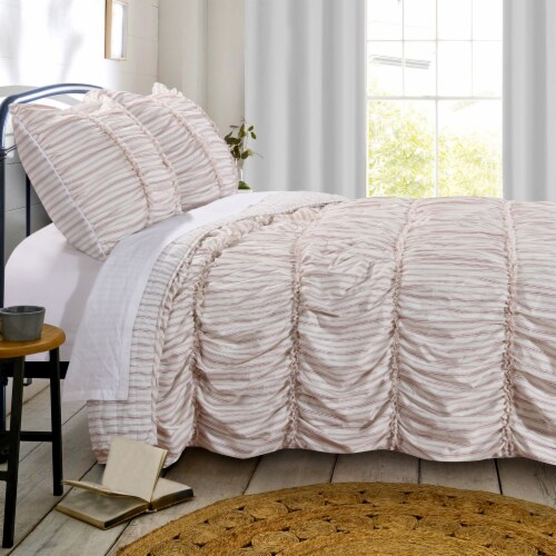 Microfiber Quilt and 1 Pillow Sham Set with Ruffled Texture, White Perspective: front