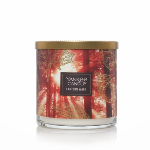 Yankee Candle Lantern Walk Jar Candle Perspective: front