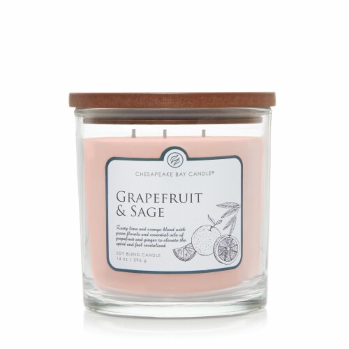 Chesapeake Bay Candle Grapefruit & Sage Jar Candle Perspective: front