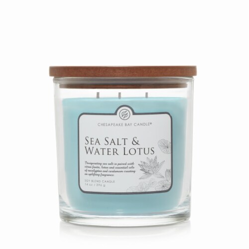 Chesapeake Bay Candle® Sea Salt & Water Lotus Jar Candle Perspective: front