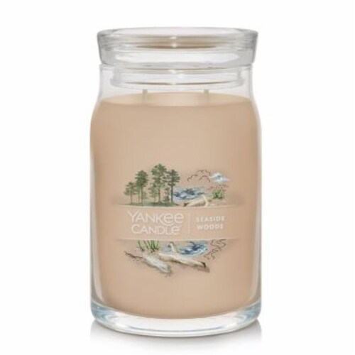 Yankee Candle® Seaside Woods Jar Candle Perspective: front