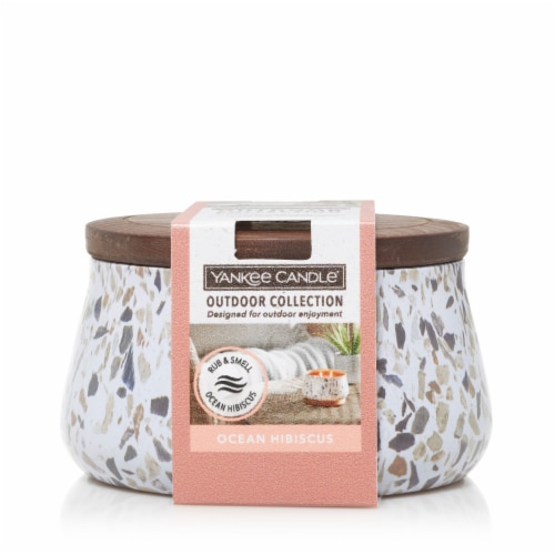 Yankee Candle Outdoor - Ocean Hibiscus Perspective: front
