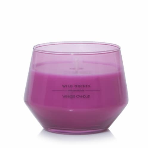 Yankee Candle® Medium Wild Orchid Jar Candle Perspective: front