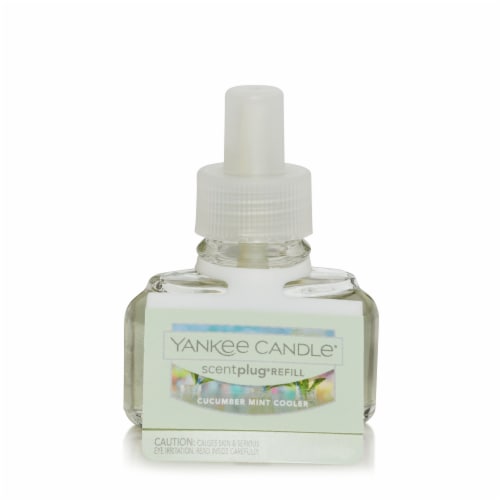 Yankee Candle® Cucumber Mint Cooler ScentPlug® Refill Perspective: front