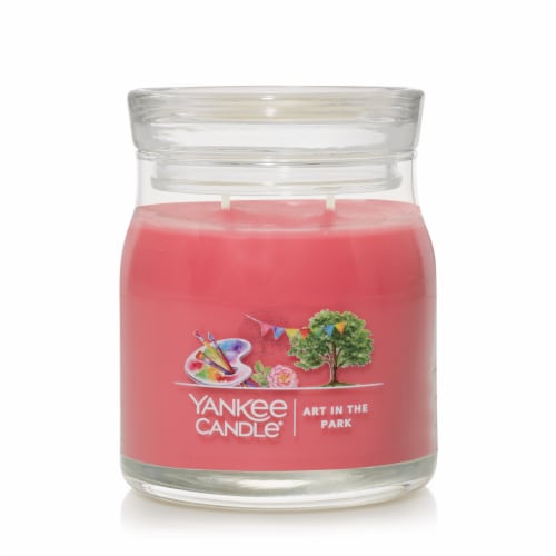 Yankee Candle® Art in the Park Jar Candle Perspective: front