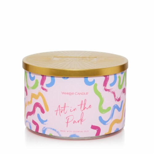 Yankee Candle® - Art in the Park Perspective: front
