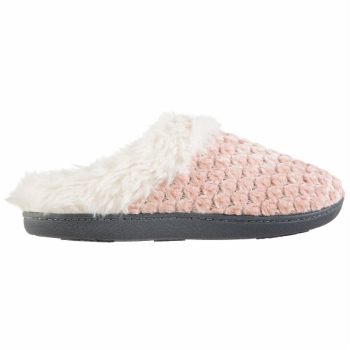 Isotoner store popcorn slippers