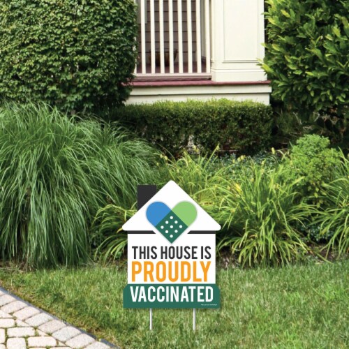 Big Dot of Happiness Proudly Vaccinated - Outdoor Lawn Sign - Vaccine Yard Sign - 1 Pc Perspective: front