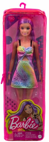 Mattel Barbie 190 Fashionistas Doll Perspective: front