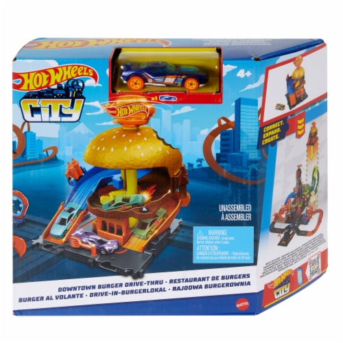 Hot Wheels City Track Set with 1 Car, Track Play That Connects to Other  Sets, Ice Cream Shop Playset​​