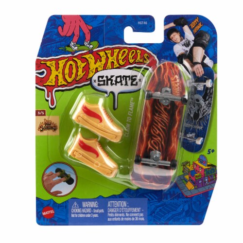 Mattel Hot Wheels Skate Tony Hawk Fingerboard wth Shoes Toy (Styles May Vary) Perspective: front
