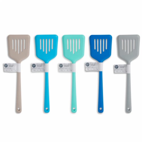 Core™ Silicone Slotted Turner Perspective: front