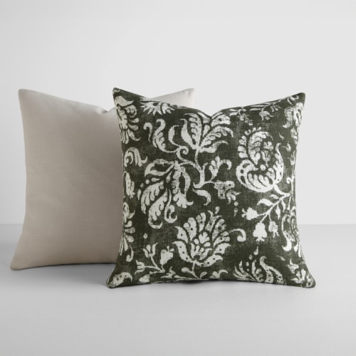 2pk throw pillows clearance