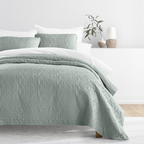 Linen Studio Modern Quilt Coverlet Soft Set in Floral Stitching Twin TwinXL Gerbes Super Markets