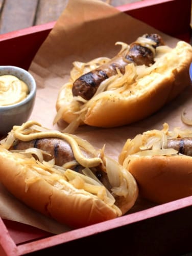 Bulk Fresh Beer Bratwurst (1 Sausage Link) Perspective: front