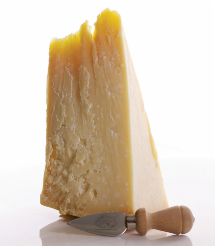 Murray's® Grated Parmigiano Reggino Cheese Perspective: front
