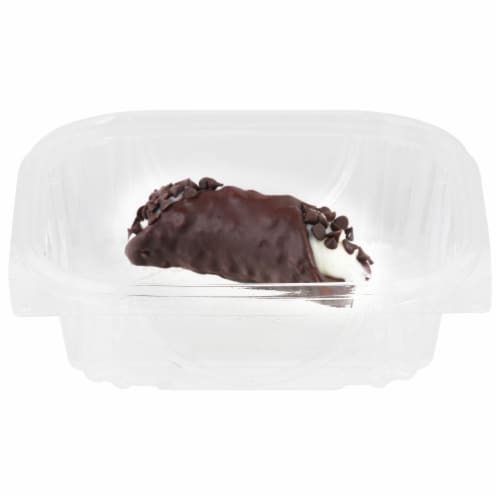 Harris Teeter Mini Chocolate Cannoli Shell Perspective: front