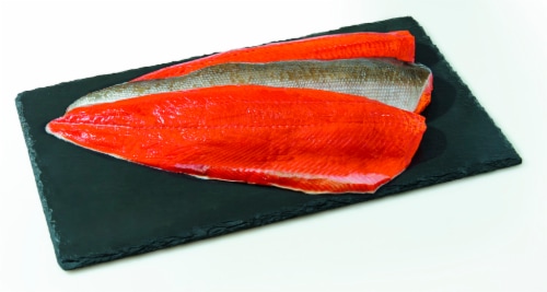 Fresh Salmon Fillet (Service Counter), 1 lb - QFC