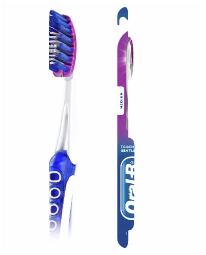 Oral-B 3D White Pro-Flex Stain Eraser Toothbrush Perspective: front