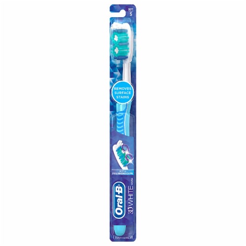 Oral-B 3D White Vivid Soft Toothbrush Perspective: front