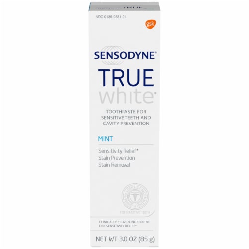 Sensodyne True White Mint SensitivityToothpaste Perspective: front