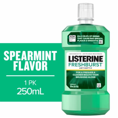 Listerine Antiseptic Mouthwash Freshburst Spearmint Flavor Daily Oral Rinse for Bad Breath Perspective: front