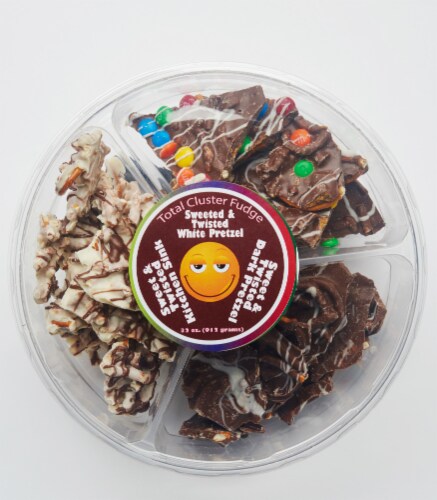 Total Cluster Fudge Holiday Assorted Bark Party Tray Perspective: front