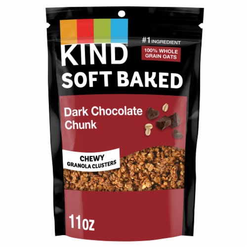KIND Soft Baked Dark Chocolate Chunk Granola Perspective: front