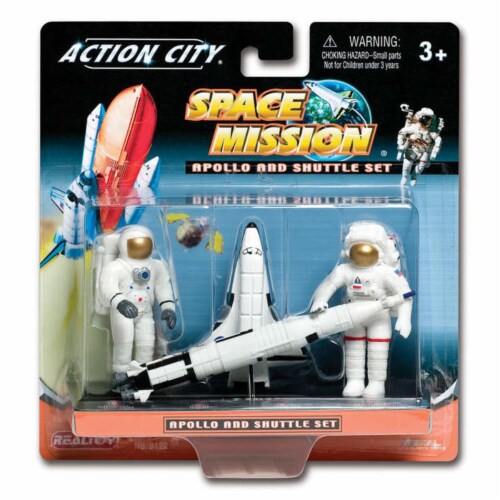 Realtoy RT9122 Space Shuttle and Astronaut Gift Pack 1 Smith s Food and Drug