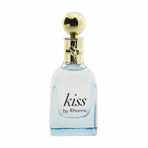 Rihanna riri kiss cheap
