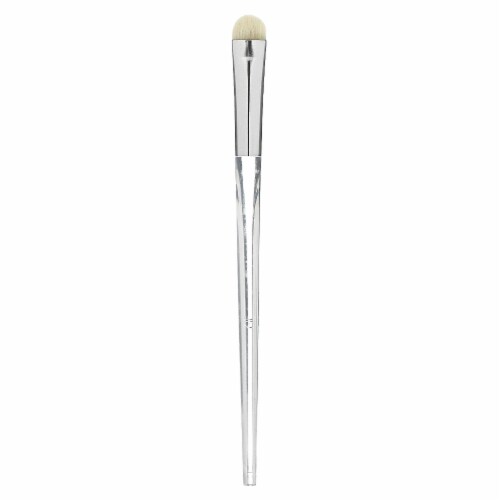 ELF BEAUTIFULLY PRECISE EYESHADOW BRUSH Perspective: front