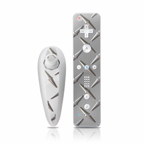 DecalGirl WIINC-DIAMONDPLATE Wii Nunchuk & Remote Skin - Diamond Plate Perspective: front