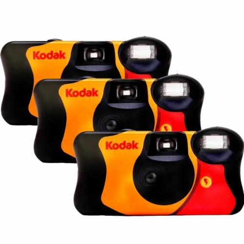 Three Pack Kodak FunSaver 35mm Single Use Camera 39 Exposures with Flash, 1 Kroger