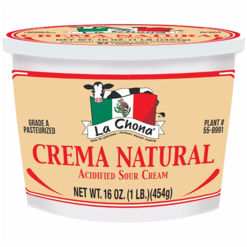 La Chona Crema Natural Acidified Sour Cream Perspective: front