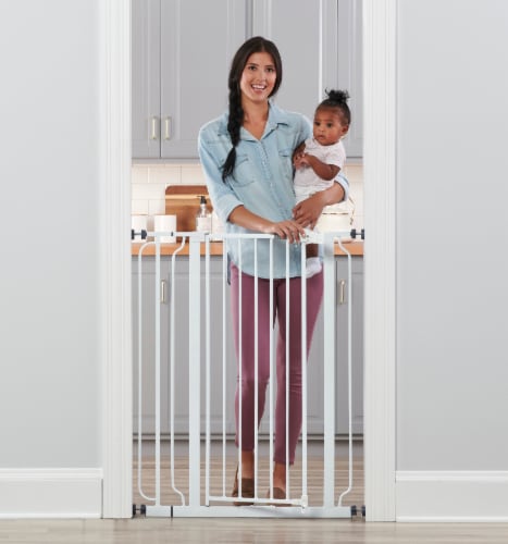 Regalo Easy-Step Extra Tall Baby Safety Gate - White Perspective: front