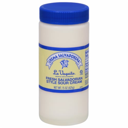 La Vaquita® Crema Salvadorena Fresh Salvadorian Sour Cream Perspective: front