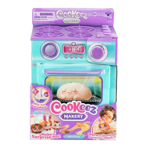 Cookeez Baked Treatz Makery Perspective: front
