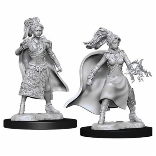 WizKids Dungeons & Dragons Nolzurs Marvelous-Female Human Sorcerer W10 Miniature Perspective: front