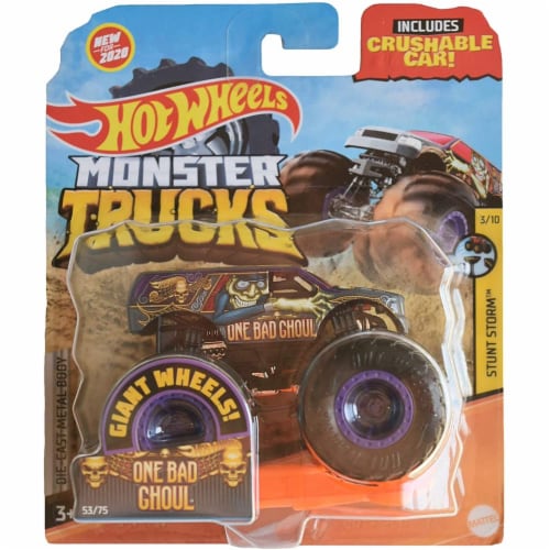 Hot Wheels Monster Trucks 1:64 Scale One Bad Ghoul, Includes Crushable Car Perspective: front